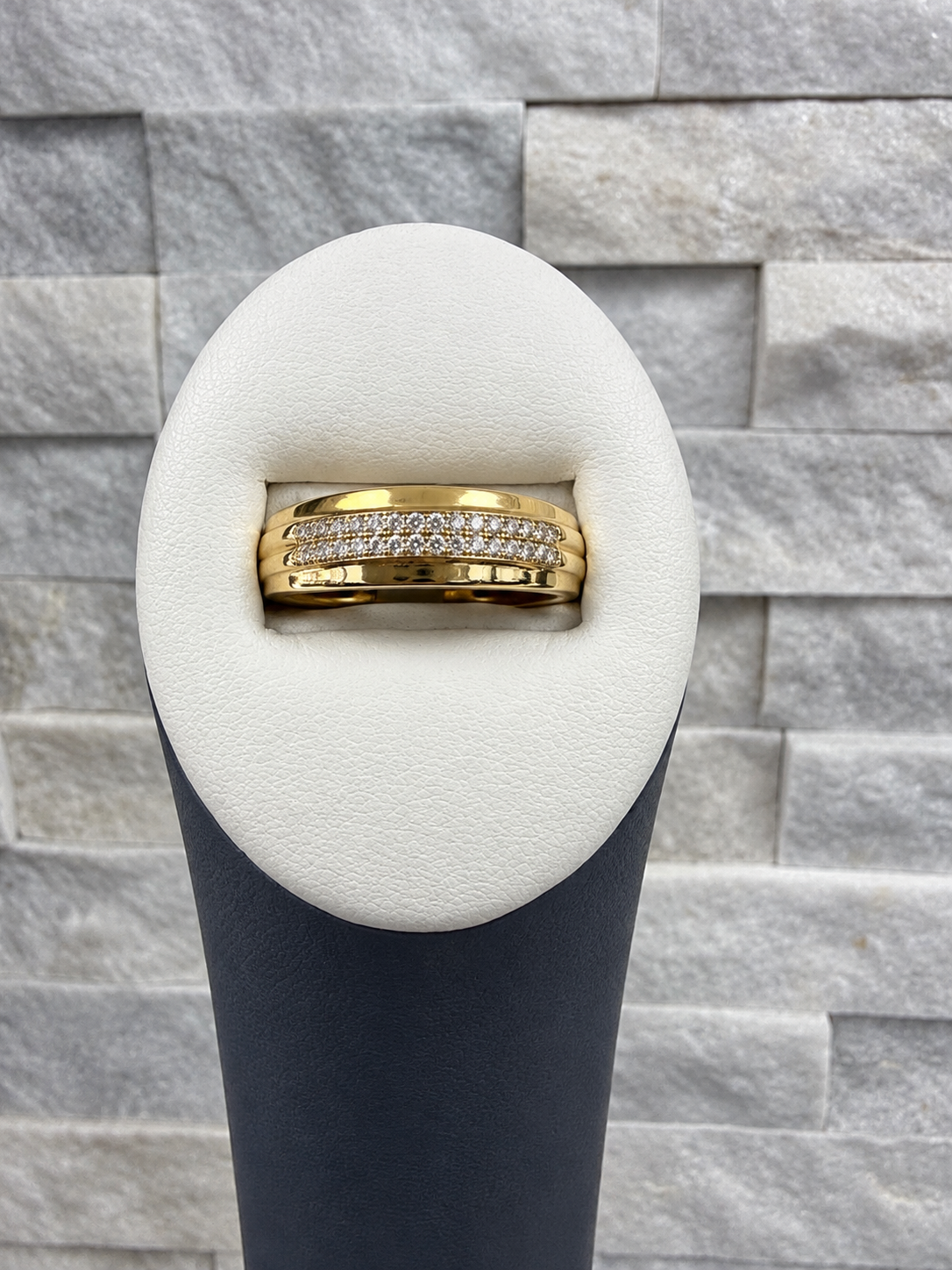RING BAND W/CZ 14KT