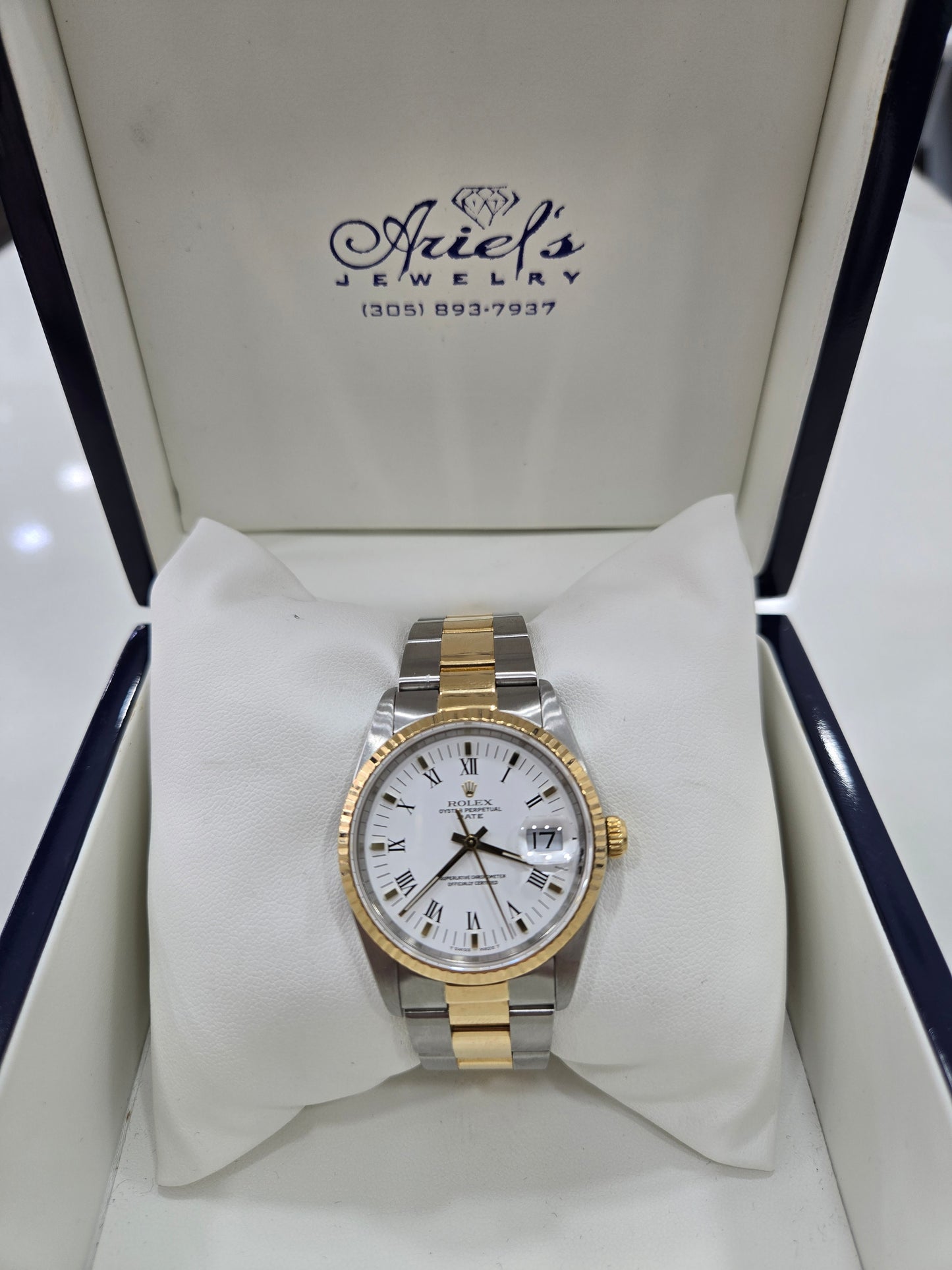 ROLEX OYSTER PERPETUAL DATE TWO TONE