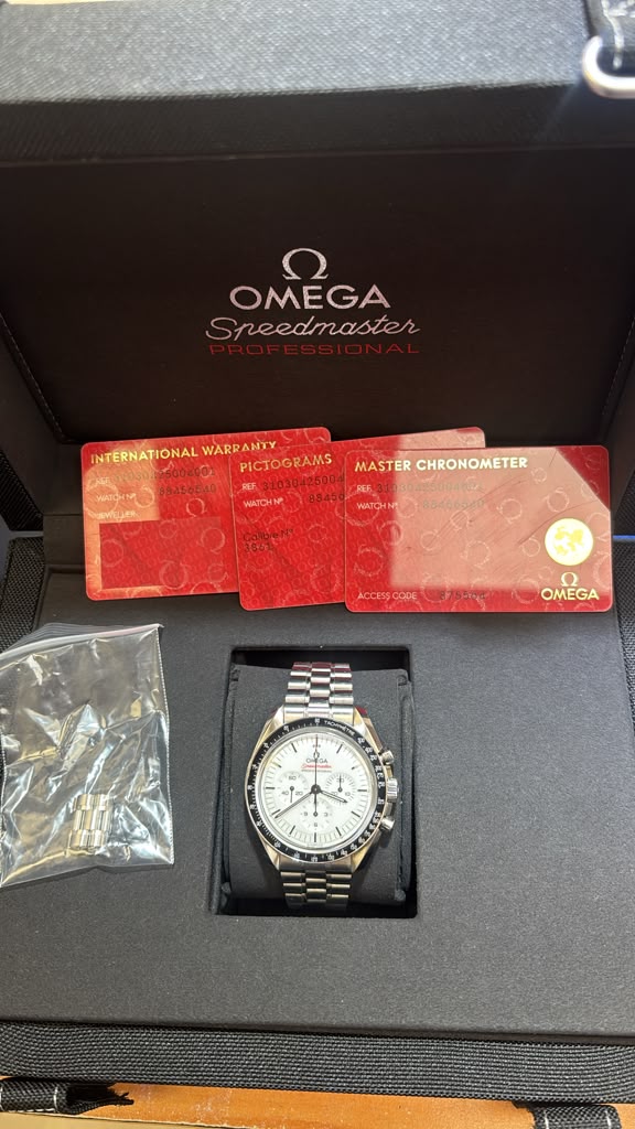 WATCH OMEGA SPEEDMASTER