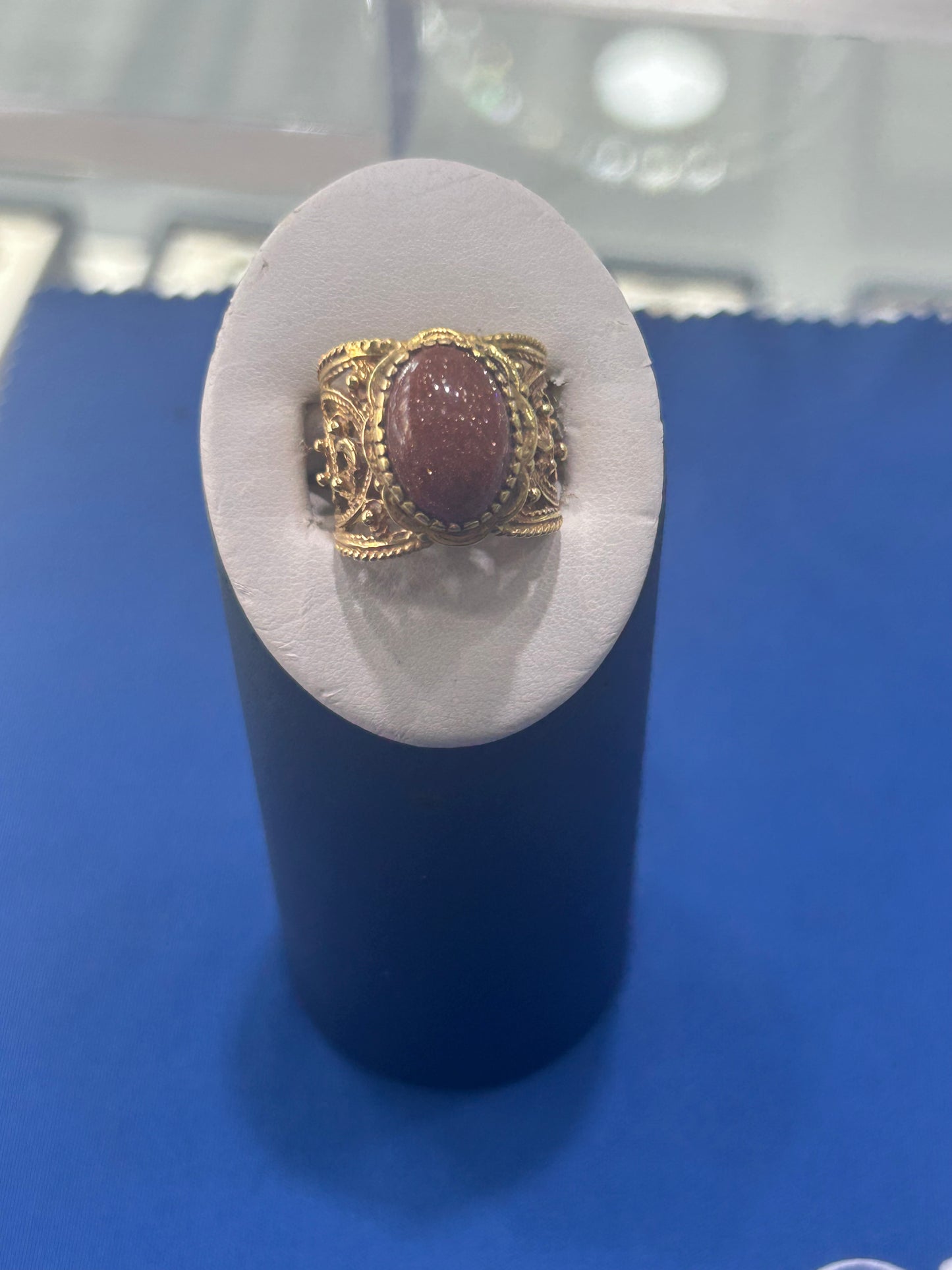 Ring Yellow Gold 18kt 6.23 DWT size 7