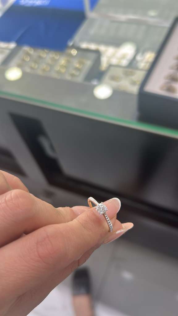 Ring yellow gold 14kt diamante