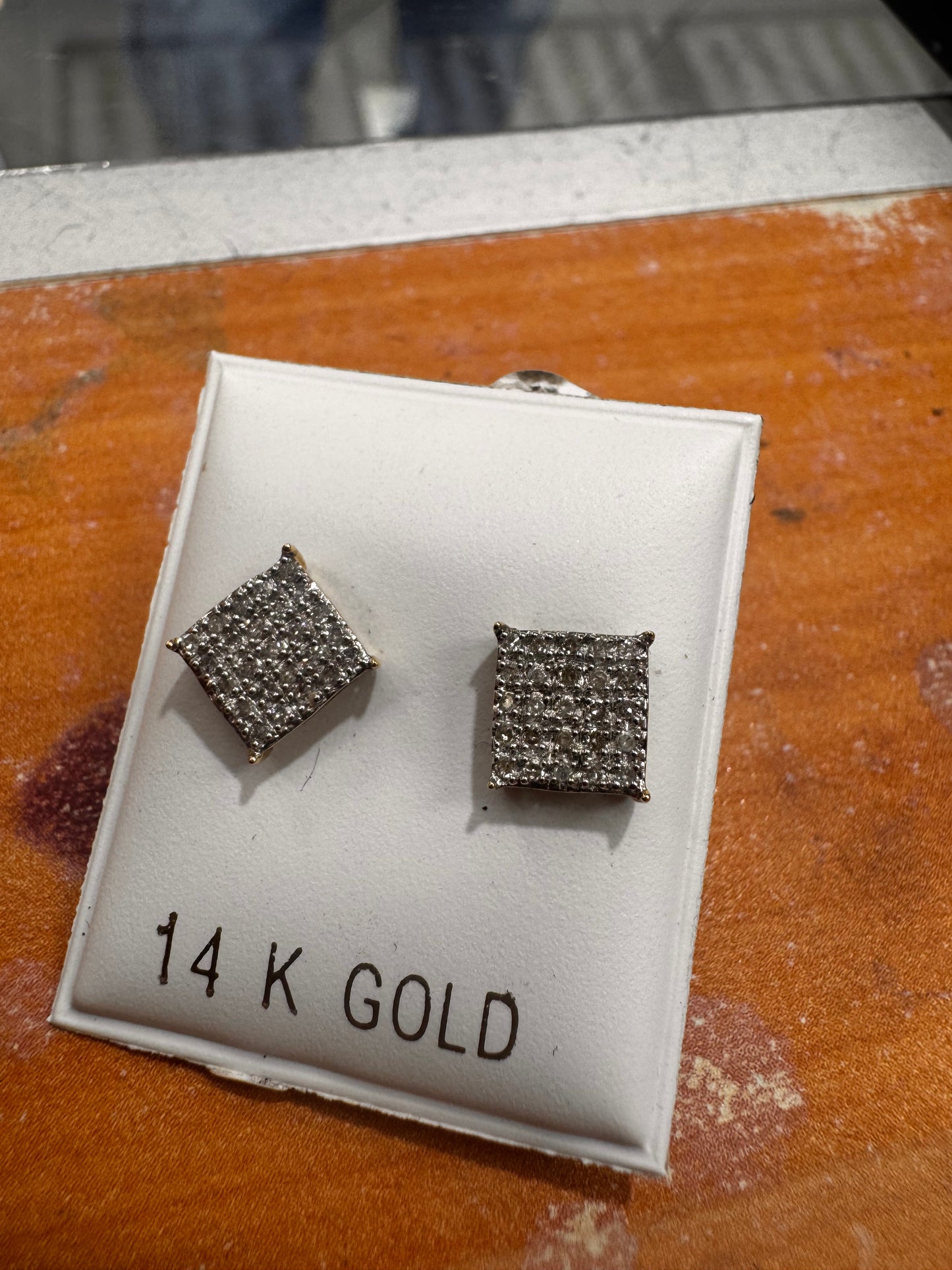 payment earring