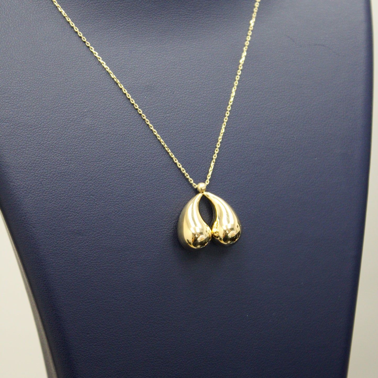 Teardrop Charm Necklace, Trendy Waterdrop Pair Necklace, In 14K Yellow Gold