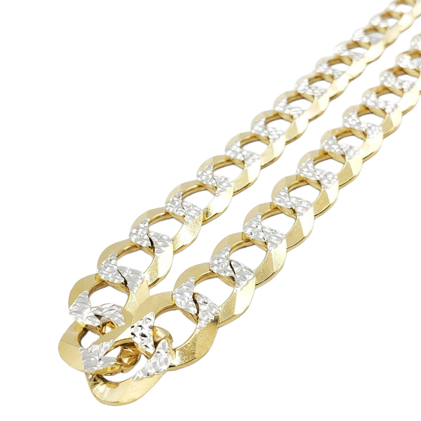 Cadena con corte de pavé de diamantes y eslabones cubanoamericanos de oro amarillo macizo de 14 quilates