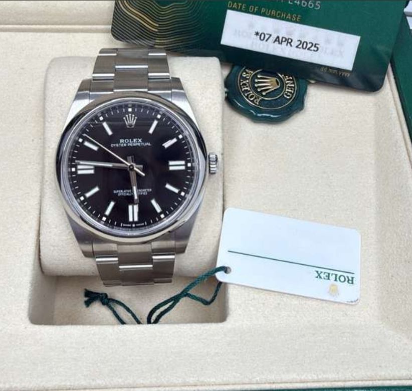 ROLEX OYSTER PERPETUALS/STEEL 41MM - 124300