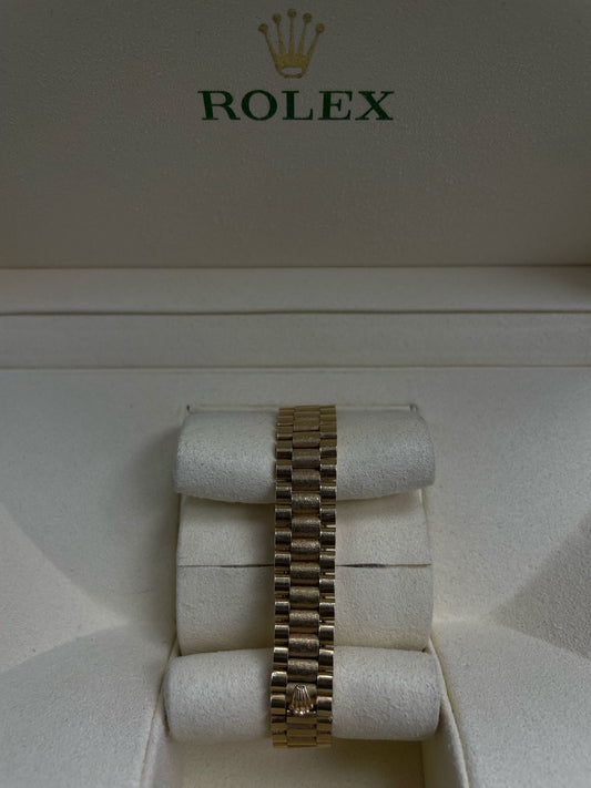 ROLEX DATE-JUST LADY AFTER-MARKET DIAMOND 26MM - 6917