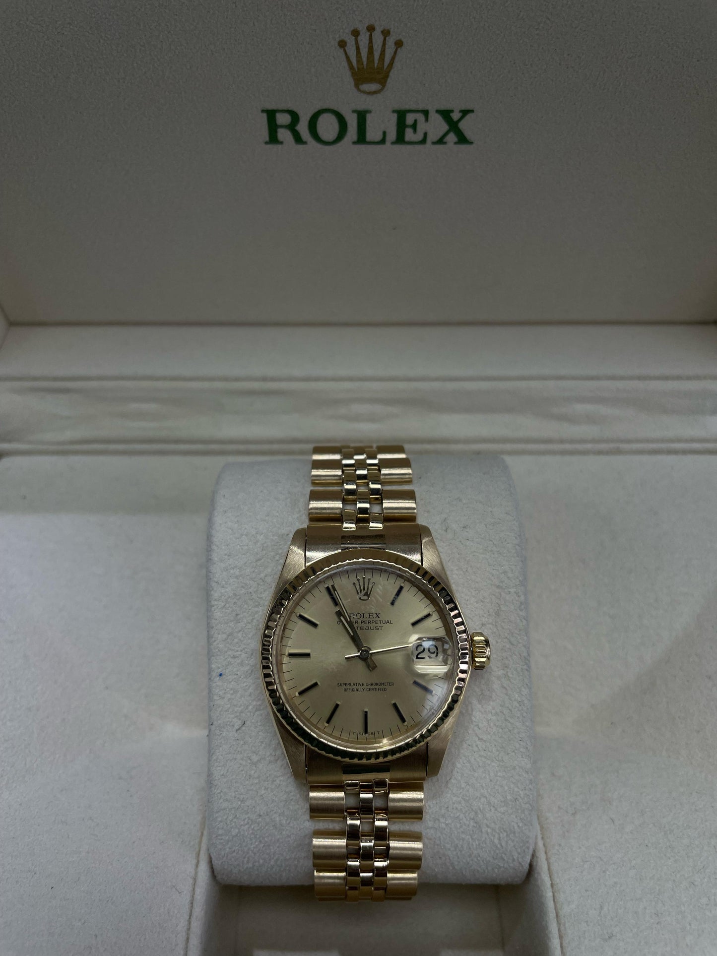 ROLEX DATEJUST 18K GOLD 29MM - 6827