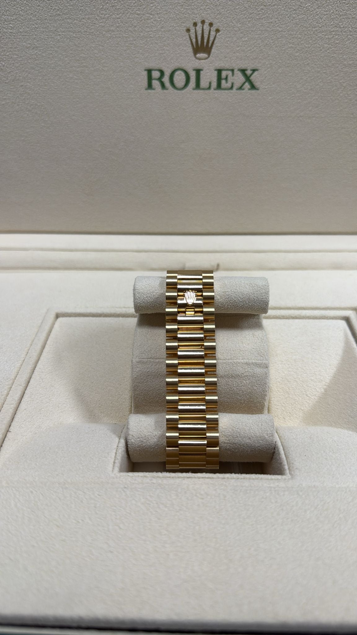 ROLEX DAY-DATE ALL-GOLD ONYX FACE 40MM