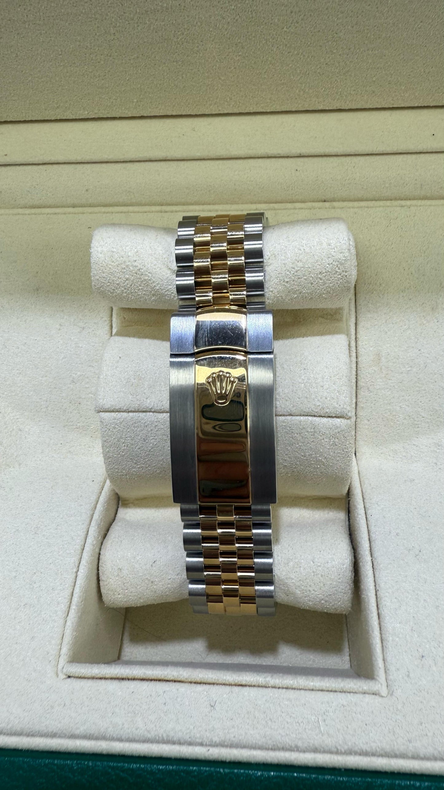 ROLEX DATEJUST TWO TONE 41MM - 126333