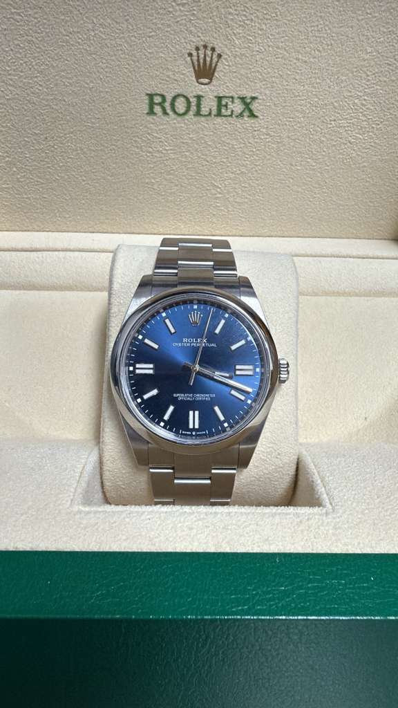 ROLEX OYSTER PERPETUAL 41MM - 124300