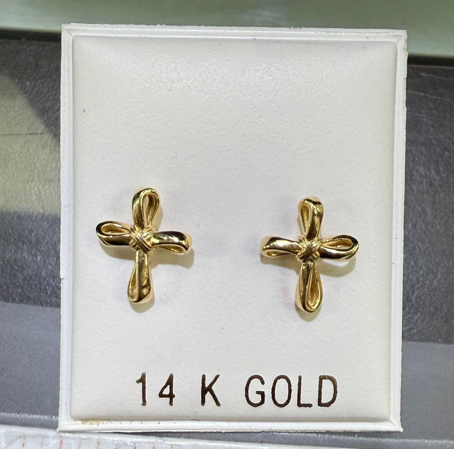 earring