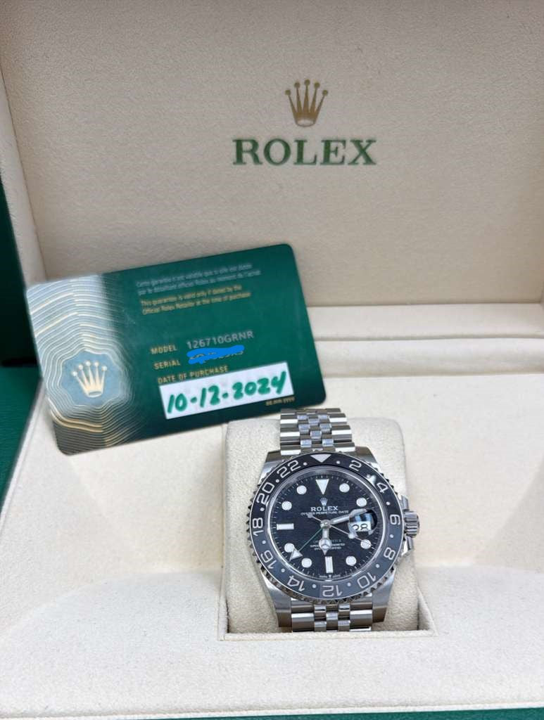 ROLEX GMT-MASTER-40MM-126710GRNR