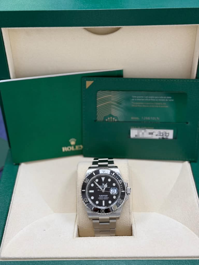 ROLEX SUBMARINER BLACK-FACE 41MM-126610LN