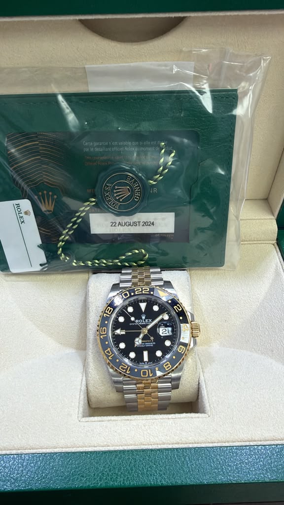 Rolex GMT, Modelo 126713GRNR # S.1T1H86..