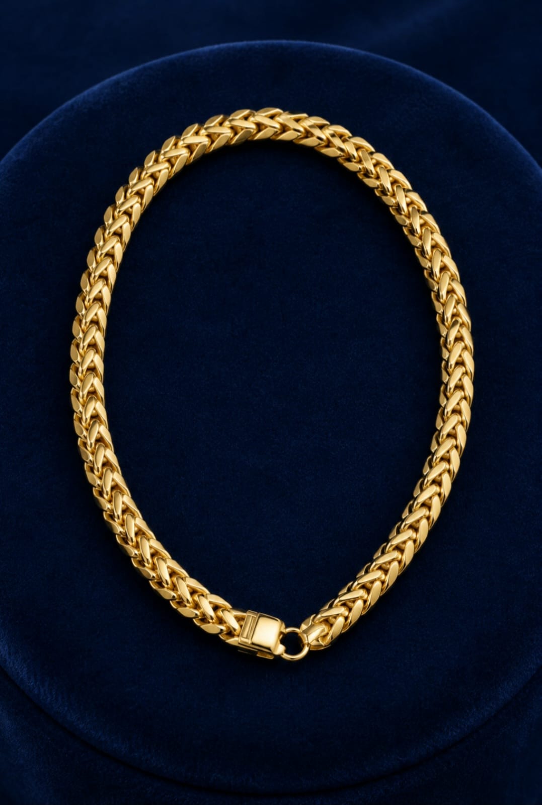 Bracelet 14kt 10.2 dwt . 8.75"