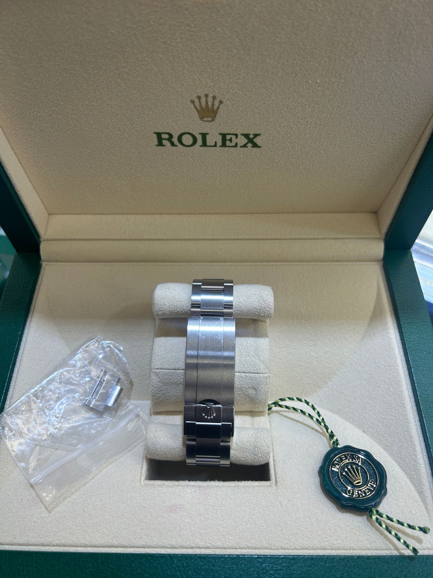 ROLEX DEEPSEA 44MM -136660