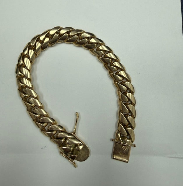 CUBAN LINK BRACELET 14KT / 79DWT /