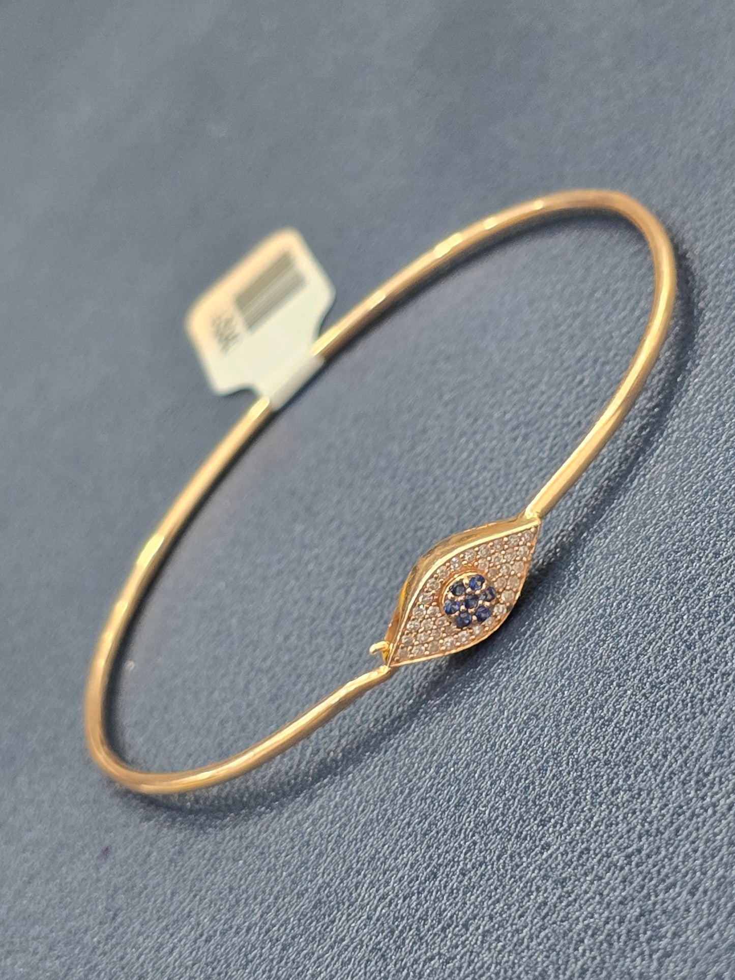 Bangle rose gold with diamonds
