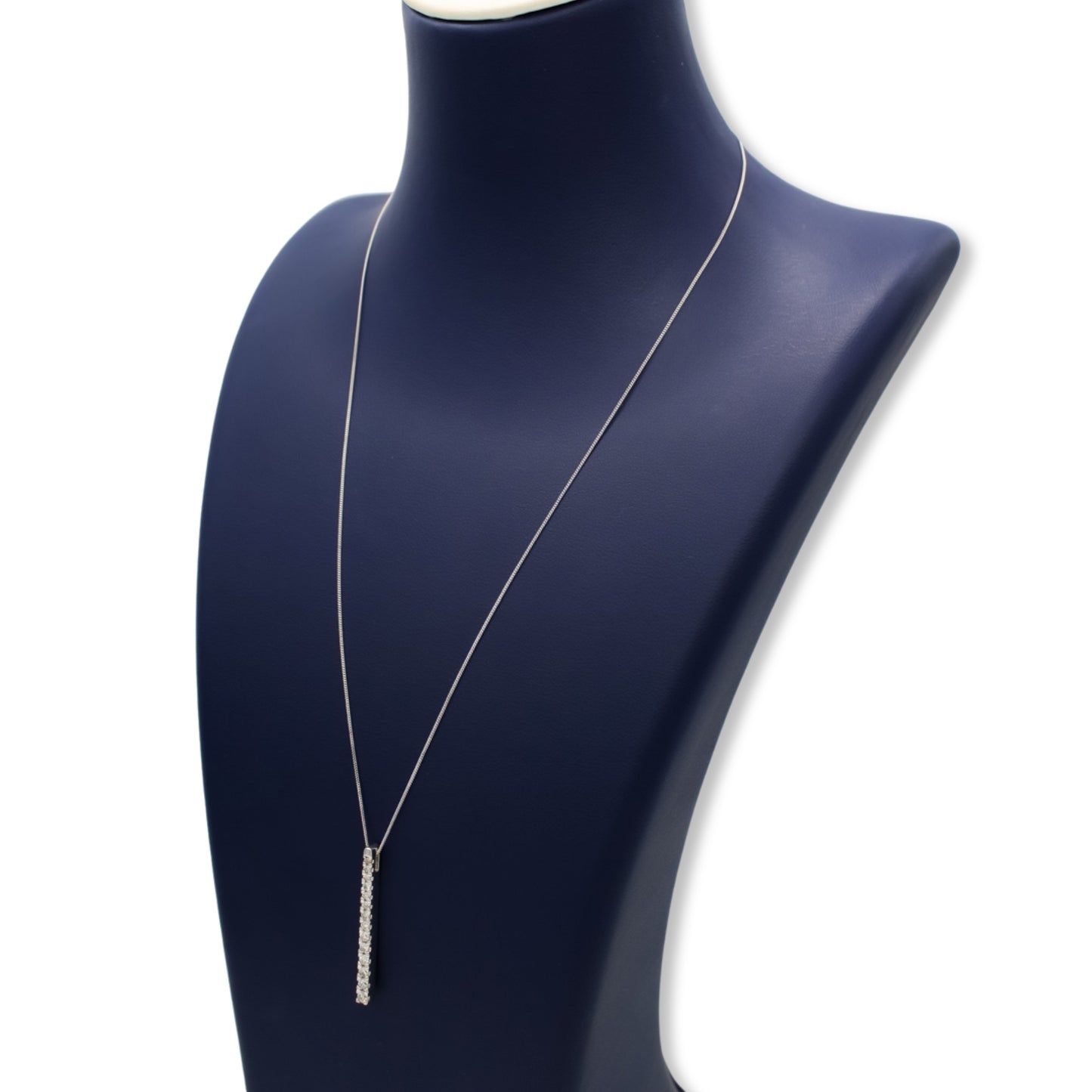 Collar con dije de diamantes para mujer en oro blanco de 14 k