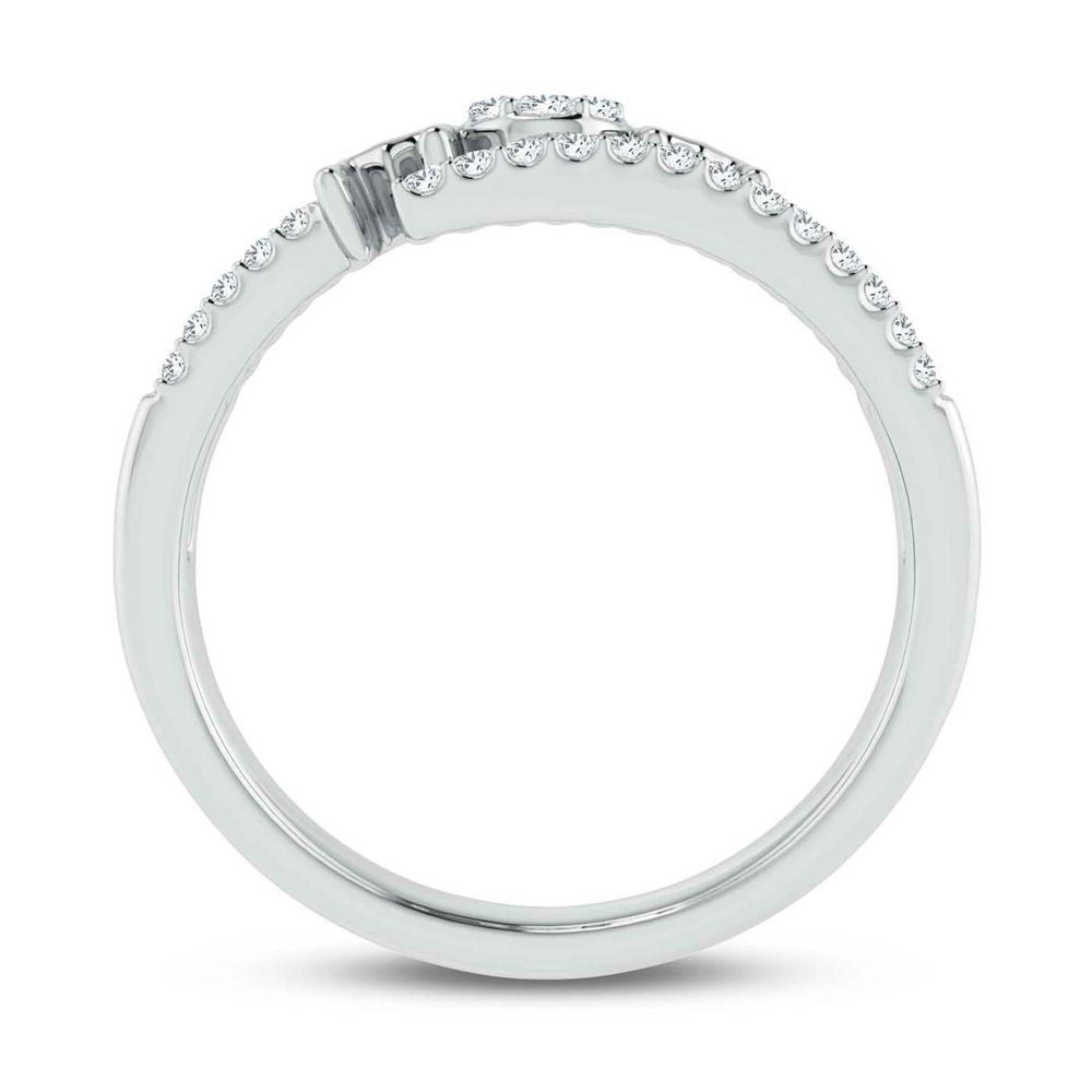 Anillo de diamantes "mamá" en oro blanco de 10 quilates, 0,15 quilates