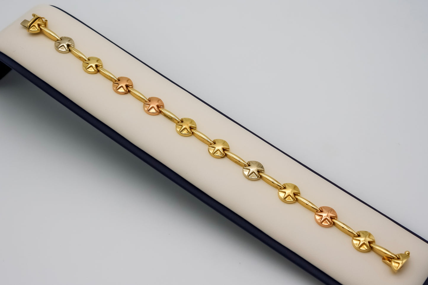 Women’s Fancy Tri-Color Star Necklace Set In 18K Gold