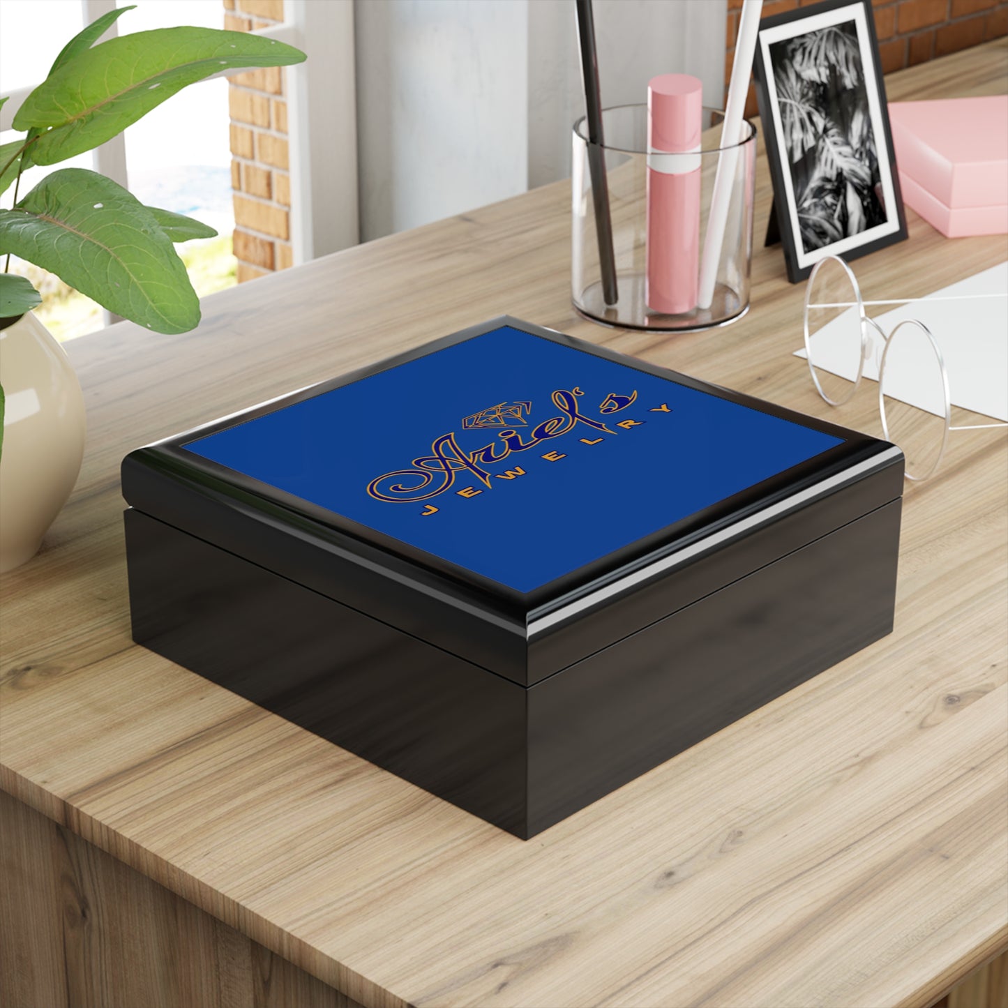 Ariel Jewelry Box , Personalized Storage for Trinkets, Unique Gift for Her, Wedding Keepsake, Stylish Organizer