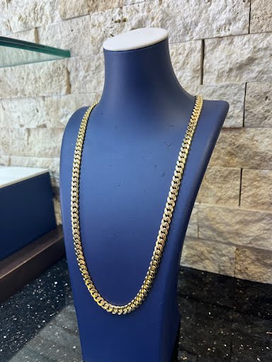 CUBAN LINK CHAIN
