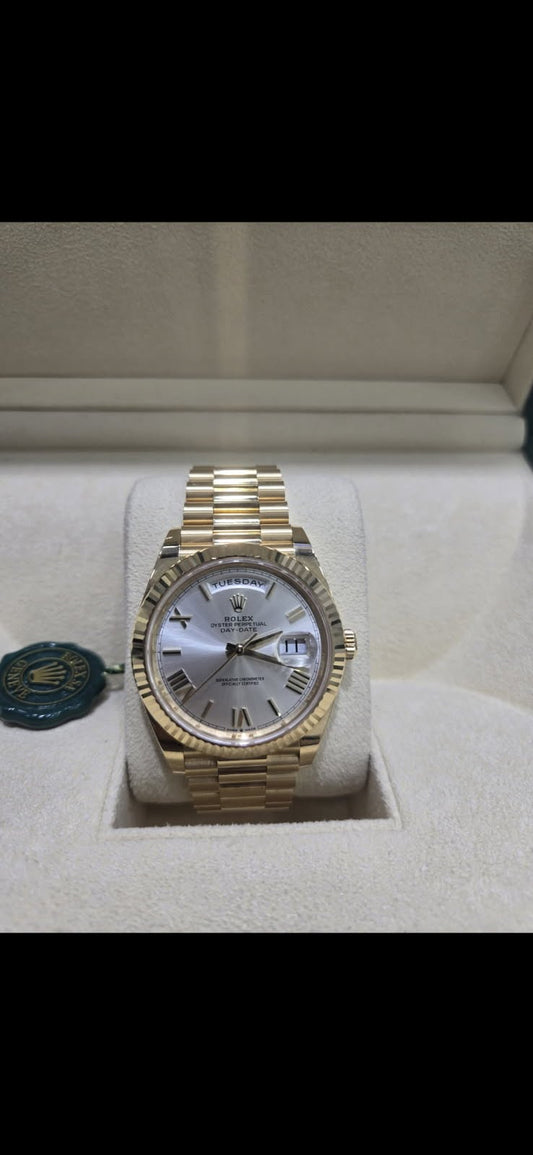 WATCH
