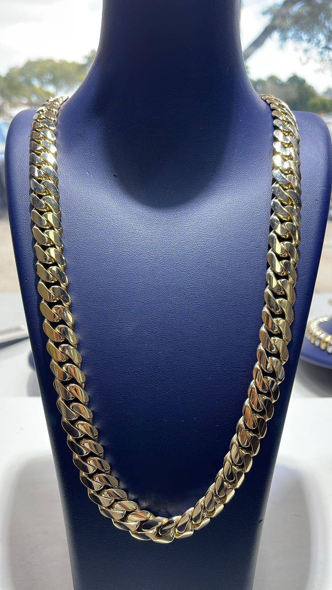 Solid Chain cuban link 10k