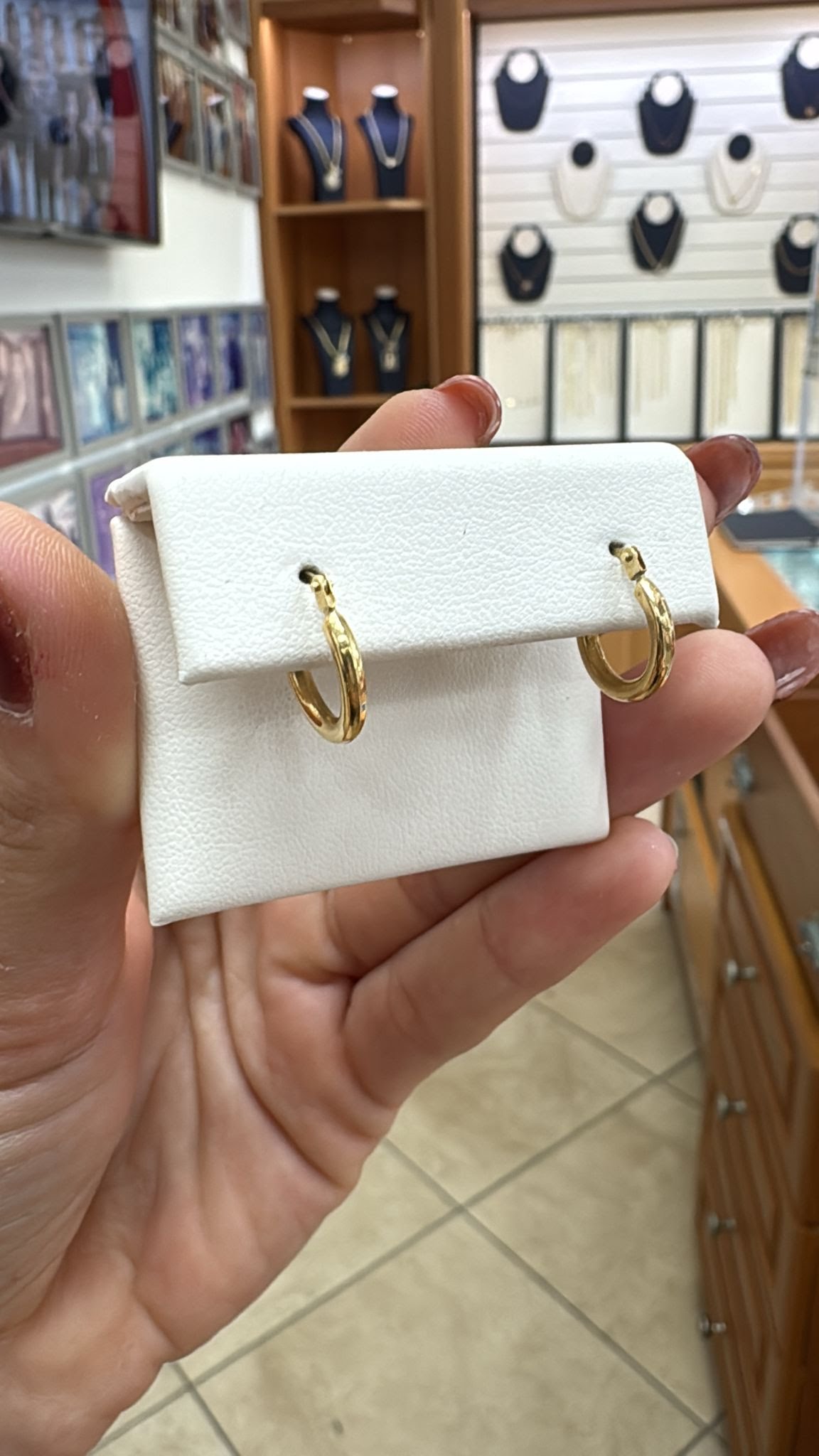 SET OF EARRINGS 14KT AND FANCY RING 14KT