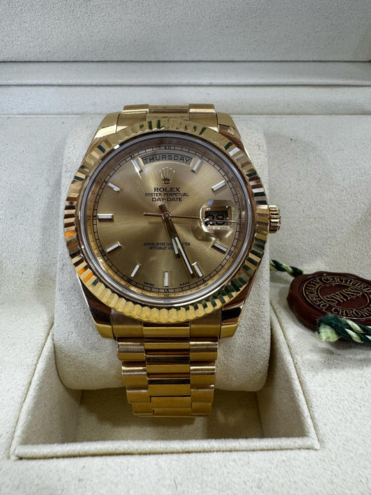 ROLEX DAY-DATE OYSTER PERPETUAL 41MM - 218238