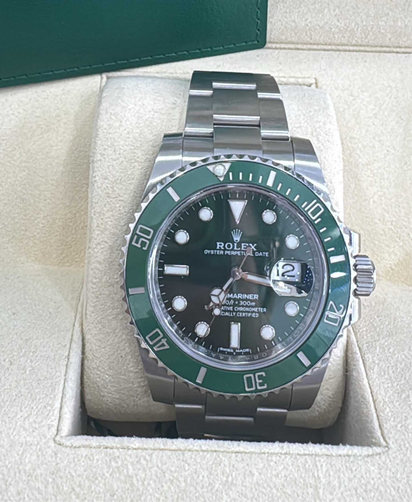 ROLEX SUBMARINER HULK 40MM - 116610LV