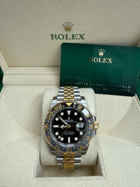 ROLEX GMT MASTER II TWO TONE 18K 40MM - 126713GRNR