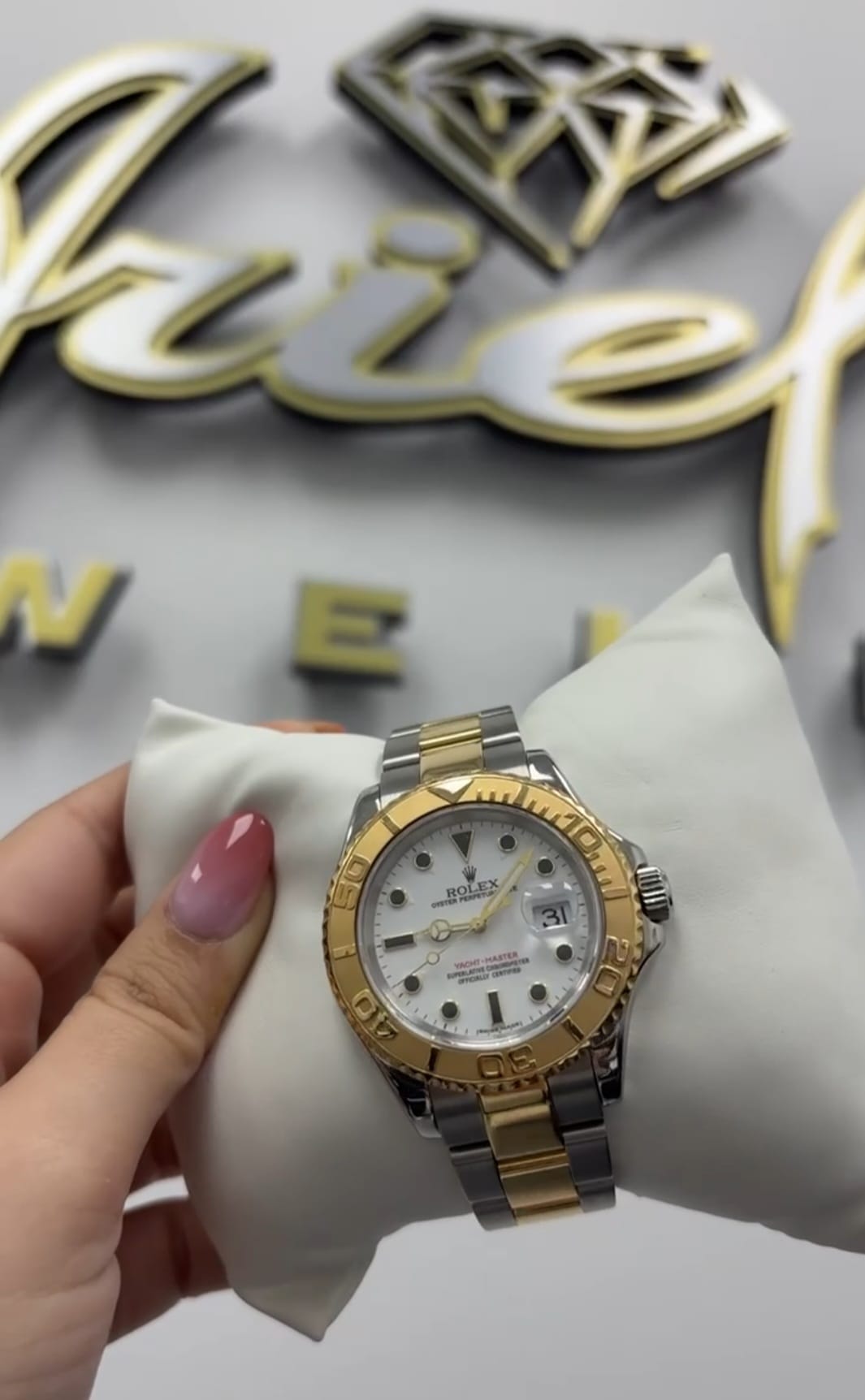 Rolex Yacht M