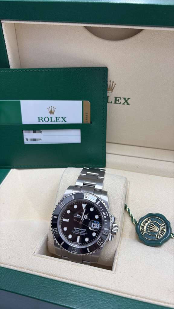 ROLEX SUBMARINER-40MM-116610LN