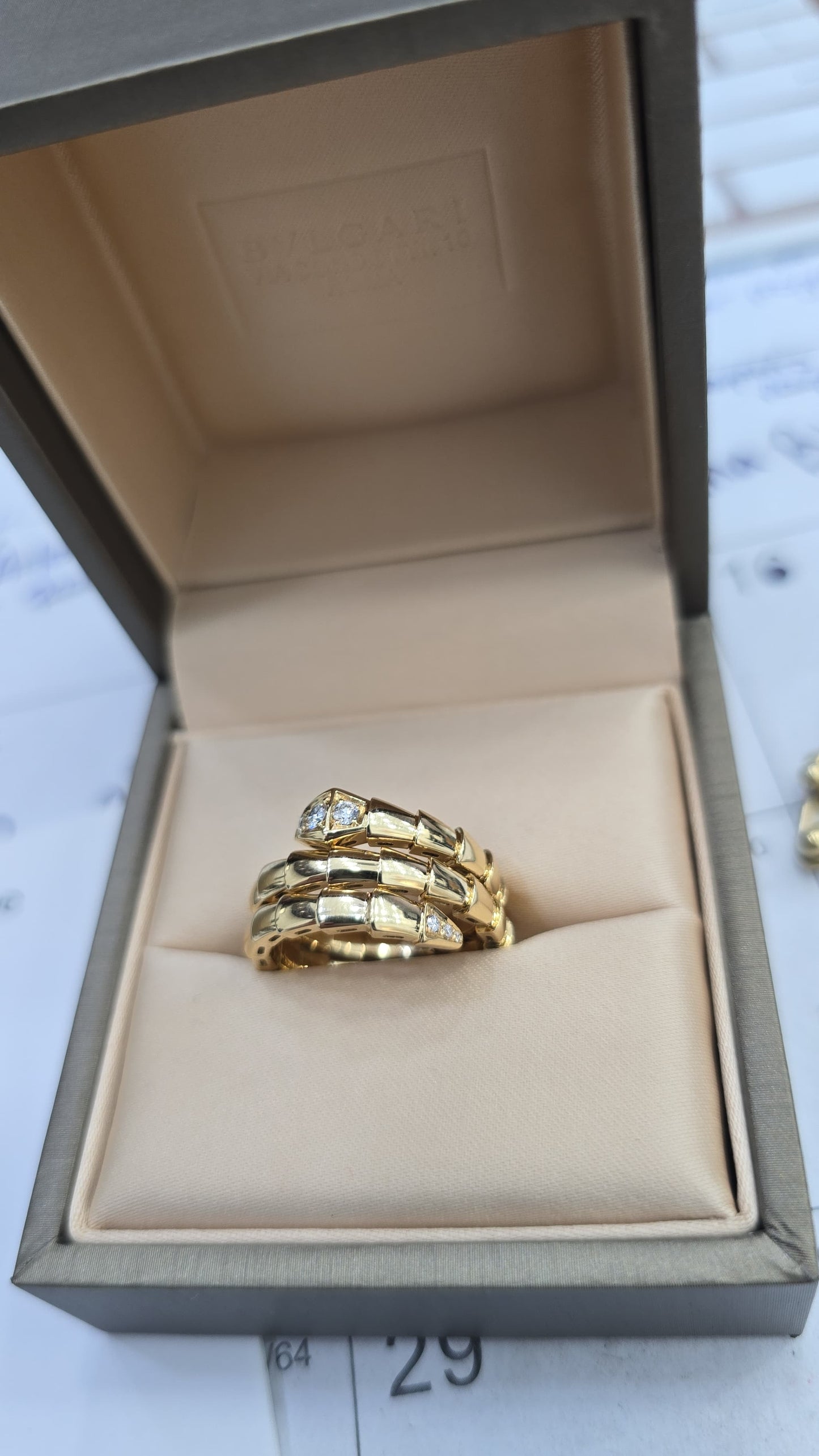 Ring yellow gold with diamonds 18k