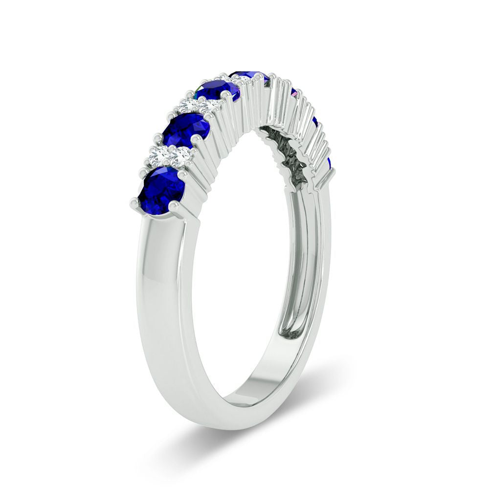 Elegancia azul - Anillo de zafiro y diamantes de 0,10 quilates en oro blanco de 14 quilates